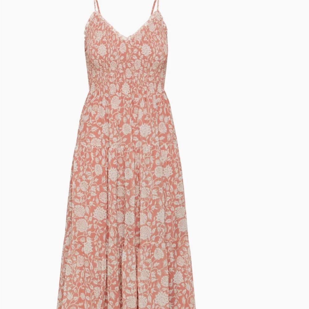 Aritzia Brand new Tuberose Dress
Smocked tiered maxi dress